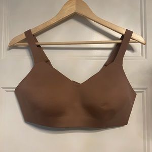Lululemon Hold True Bra